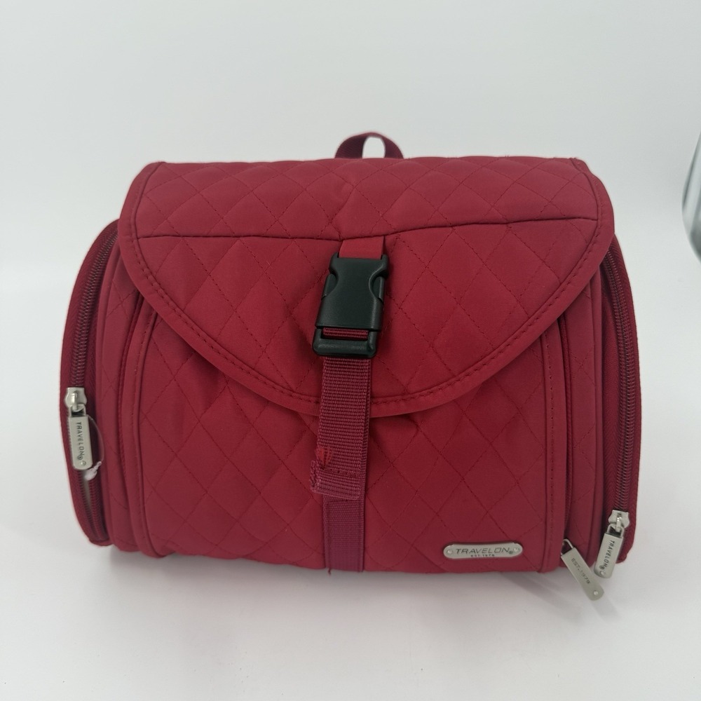 Travelon Red Quilted Hanging Toiletry Bag Cosmetic Travel Organizer Case